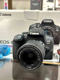 كانون 850D • عدسة 18-55mm • حالة ممتازة