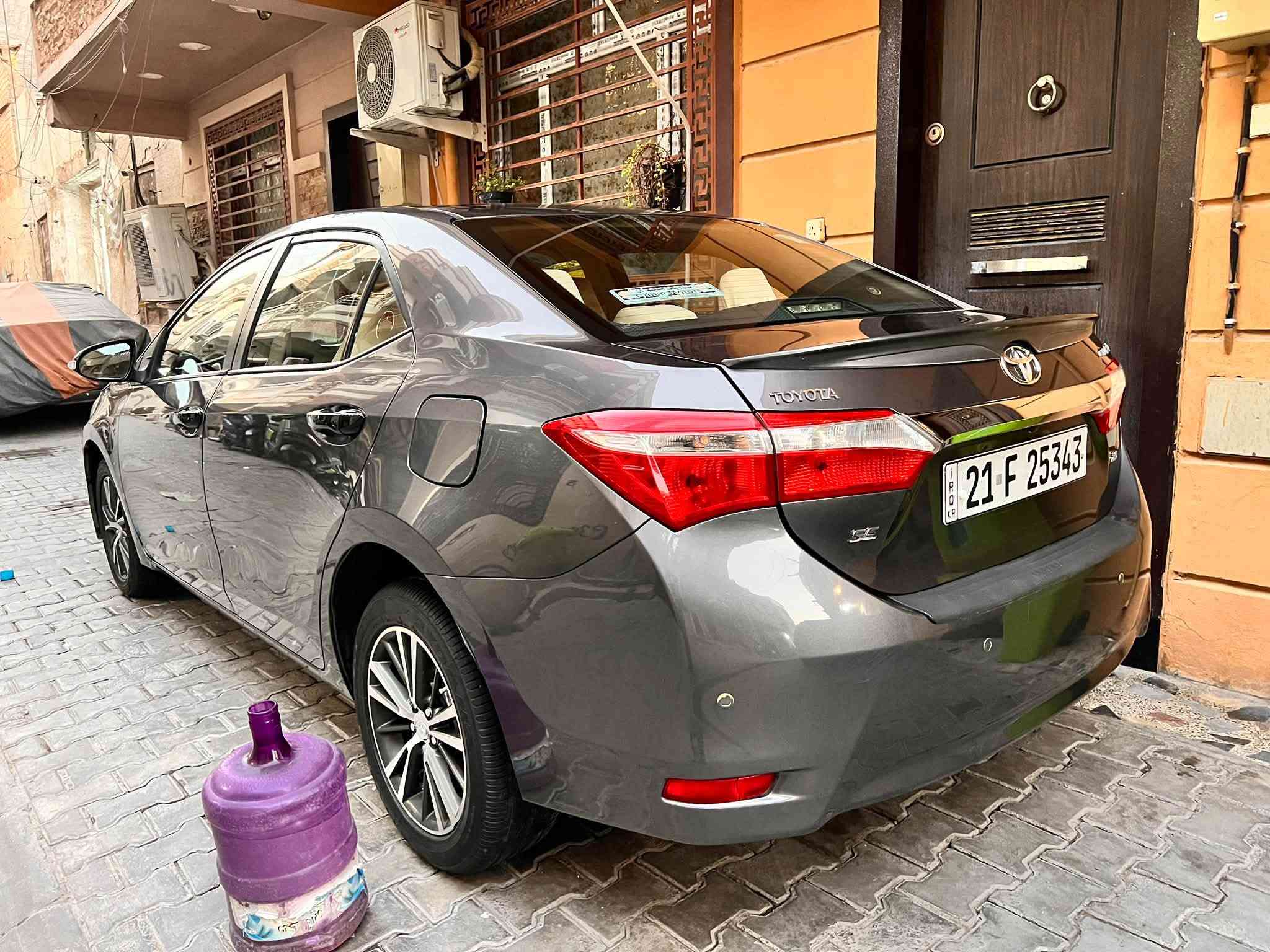لبيع كورولا 2016 خليجي – سعودي 🔥

🚘 تويوتا كورولا 2016 خليجي سعودي
🔸 محرك 2000 CC
🔸 لون نفطي مميز
🔸 ماشية 240 ألف كم
🔸 السيارة باسمي والغرامات مصفّرة بالكامل
🔸 ما بيها صبغ، بيها بعض الملاحظات البسيطة
🔸 تايرات جديدة
🔸 فيت بمب جديد
🔸 بطارية جديدة
🔸 شاشة
🔸 داخلية نظيفة ومرتبة
🔸 صدر أمامي وخلفي
🔸 دبل ايمن بيها واكف اثر طسه 

✅ السيارة جاهزة للاستخدام وما تحتاج مصاريف مباشرة.

💰 السعر: 128 ورقة، قابل للتفاوض البسيط للجاد فقط.

📌 ملاحظه
اللي تعجبه السيارة ويتناسب وياه سعرها، أهلاً وسهلاً ونورتونا.
واللي يشوف السعر غالي، يدعي لنا بالرزق ويترك المنشور 🌹
السيارة تنشاف على الطبيعة، افضل للطرفين،،،
*********** ابو ابراهيم 
مكانها بغداد الاعظميه@
