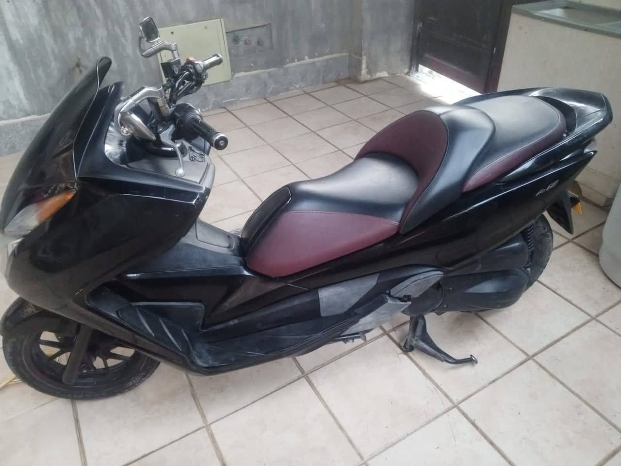 #متوفرررر_فورزا_012 بحالة جيدة 
الدراجة مكفولة من كل شي 
محرك ما مفتوح بلادي 
نظافة الكفر 90% 
صوت ما ينسمع 
كهربائيات مكفولات من بجم للبجم 
تشغيلها خير من الله نگرة سلف 
مسافة ماشية 24 الف كيلو رمبة 
تبديل الدهن كل 15 يوم الاصلي 
الماء الاخضر الزيتي الاصلي 
الكلج نظافتة 100% 
ادوات الكلج الاصلية مال شركة 

دراجة نقصها فقط شغلة فقط اوراق نقصها مابيها
داخلة للعراق نظام الحاويات 

#السعر_14_ورقة بيها مجال بسيط @
مكان ديالى بعقوبة للتواصل ***********
