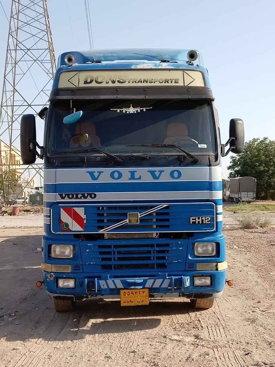 فالفو ٢٠٠١ تنكر شعار التنكي الرقم سليمانيه صاقطه ٢٠٢٣ وراعيه موجود السياره حلوه السعر 120ورقه وبيها مجال والاستفسار على هذا الرقم ***********
