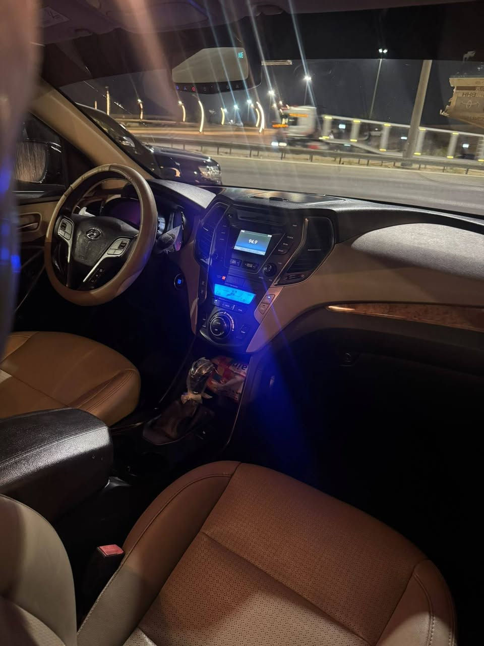 سنتافيه  موديل ١٤ وارد امريكي فول مواصفات بصمه فور ويل زراكات كشانه جلد كشانه كهرباء هيترات جنطه شفط شايف لكزز شاشات بصمات شركه كتلوكات شركه بصمات ثنين  صبق بنيد بسمي عنواني رمادي صدر حداديه تخم تاير جديد سعر ١٤٠ بيه مجال عنواني رمادي البعلي جاسم.  ***********
