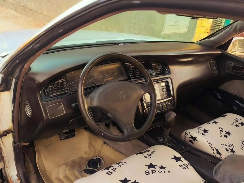 سلام عليكم ورحمه الله وبركاته
كراون ديلوكس بطه موديل 95 
رقم بصره سنويه وهزه جديده 
مكفولة من الكص والنقل جثه 
سياره جاهزه ع اخر حبايه مال جني 
تخم تاير حداديه جديده تبريد شغال 
كير ومكينه حاويه شرط اكسل خفيف 
السياره جاهزه للبيع او مراوس السعر 55 وبيه مجال مكاني بابل ناحيه النيل 
رقمي للتواصل ***********
***********
