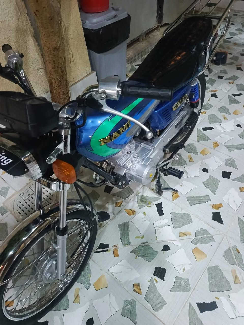 سلام عليكم نامة مديل 26 سكنر 3 احرف الاصلية سعرة 650 وبية مجال شراي اتصل وتدلل ***********
