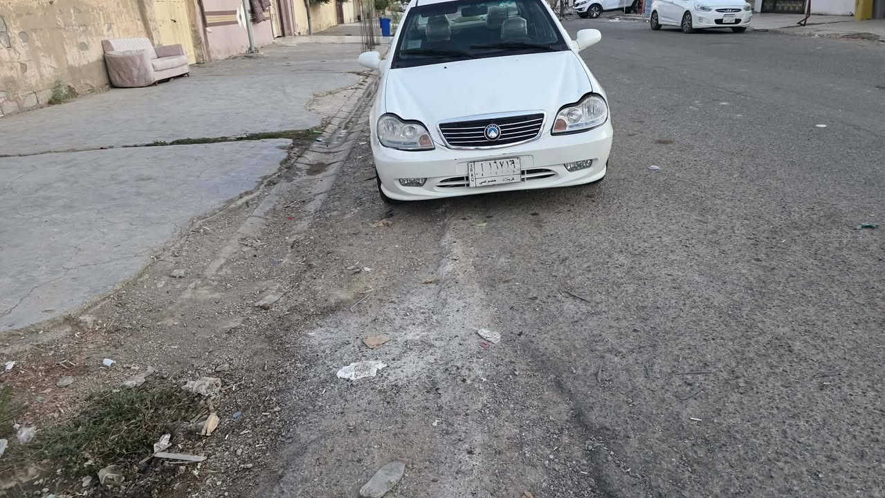 سلام عليكم جيلي سيكي موديل ٢٠١٣ مشروع وطني كير محرك شرط تغم تاير صدر كهربائيات كلهن شرط سعر 24 وبيه مجال كلش بسيط للبيع او مراوس ***********عنوان كركوك
