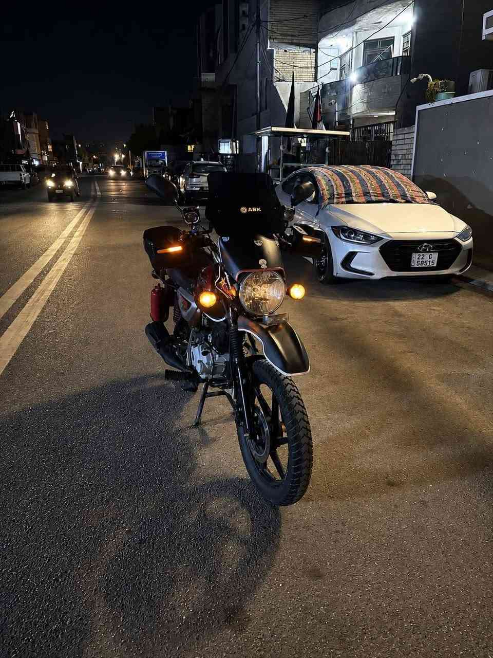 سلام عليكم بوكسر للبيع موديل 22 نازله بال 23 رقم ديالئ مشروع وطني شرط التحويل الدراجة نضيفه حيل الدراجة على ايدي برقي ماكو نقص بيها نكرت  سلف كهربائية كله شغال التواصل خاص او واتساب ***********

