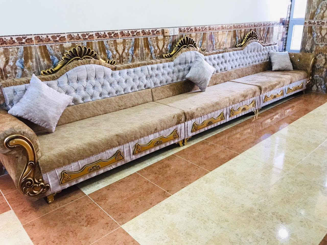 ياالله ❤️*********** معمل الامير💪 صار سعر المتر ⭐75 ⭐الف ابو التاج والعدل 60 الف   مع ضمان العمل🤝 تجي وتشوف بعينك خشب الاصلي سفنج قماش كله شرط انطي وصل ضمان بي ✈️العنوان كركوك حي النصر بداية سايدين مركز شرطه العروبة من طرف جسر 🌉 حصو ورمل اهلا بكم
