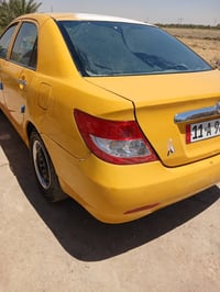 بي وايدي F3 2011 سياره جاهزه تخم تاير حداديه باتري دينمو صار ٢٠ يوم مع...