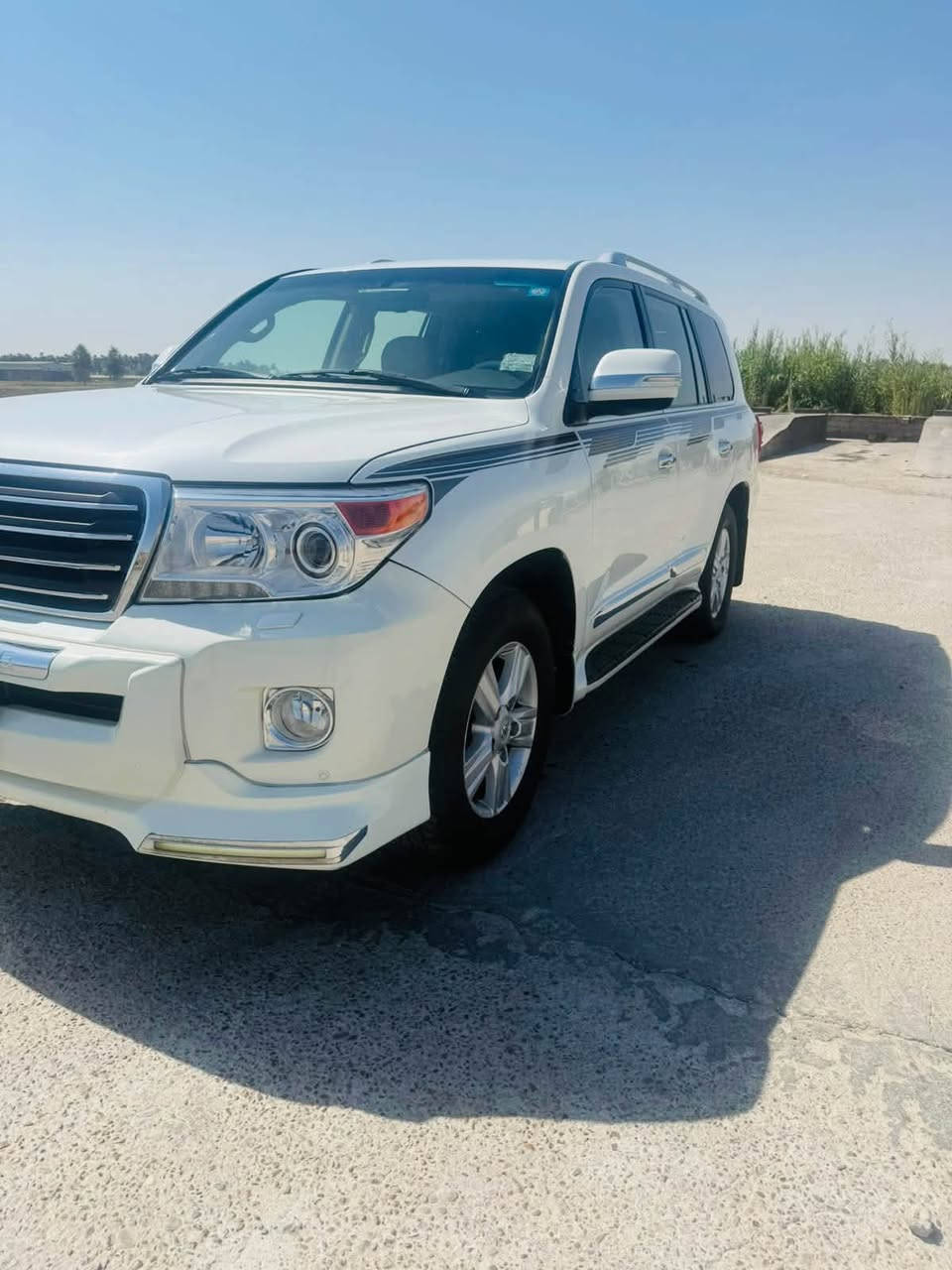#للبيع_او_المراوس
لاندكروز 2012. محرك 4000 . خليجي مكفوله من كلشي .  فول الفول GXR
داخل صاج
دشبول لكزز
كشن 3 حركات 
كشن كهرباء بلادي
 بصمة . فتحه 
كشنات جلد 
وباقي المواصفات المعروفة 
سيارة جاهزة من كلشي 
رقم بغداد الجديد . تحويل مباشر 
السعر 310 وبي مجال 
للاستفسار // ‭ ‭***********‬
