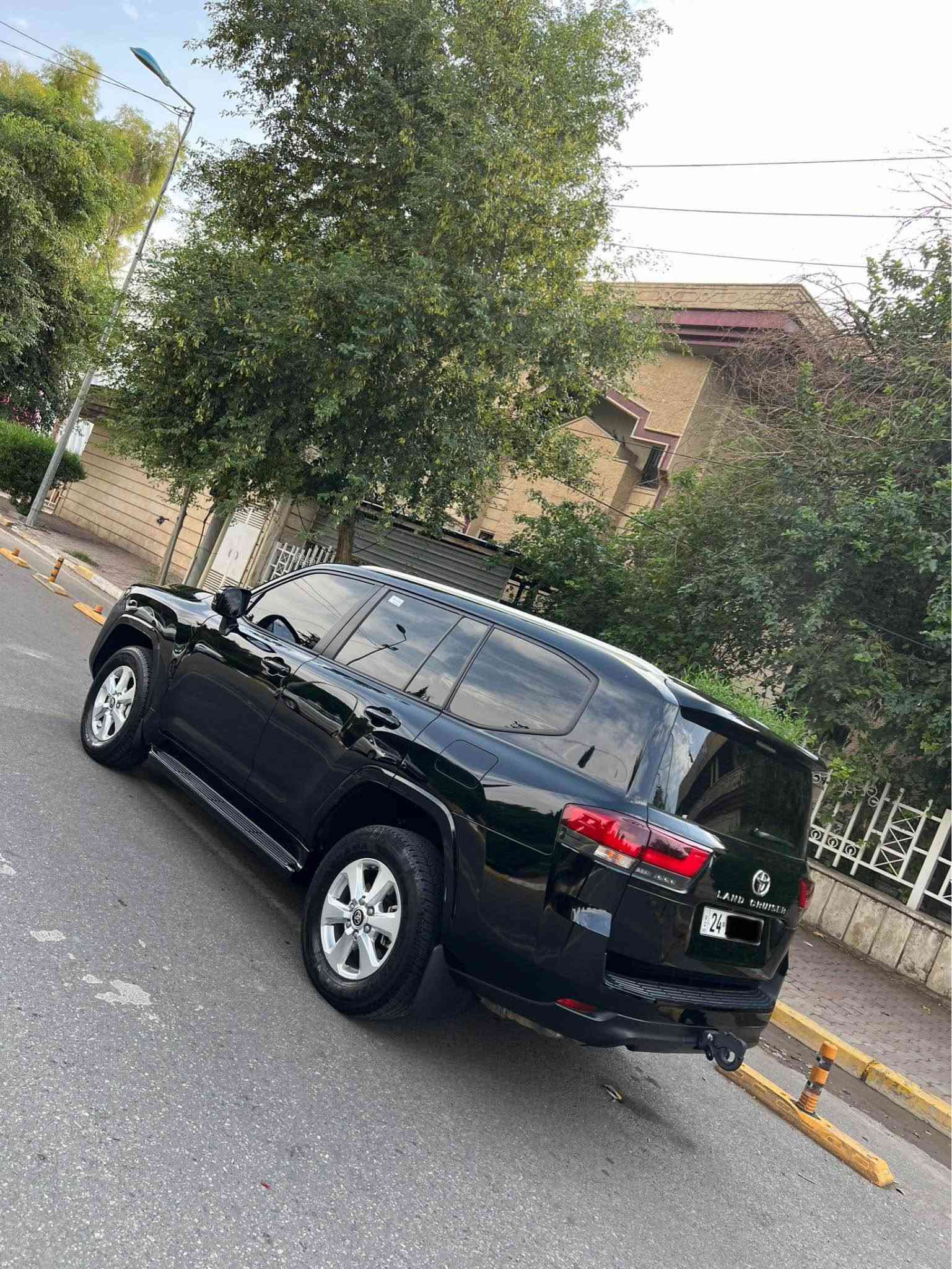 لاندكروزر GXR • ٢٠٢٤ • ٤٦٠٠٠ كم