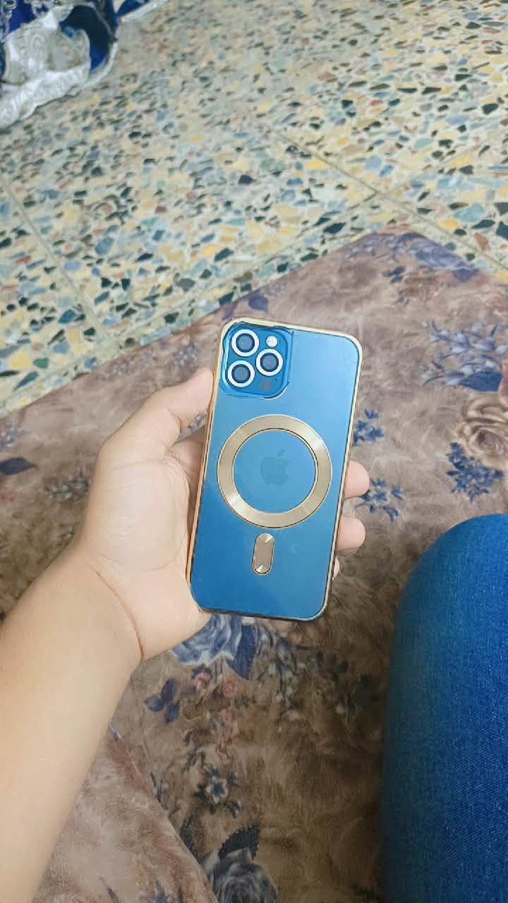 آيفون ١٢ برو • نضيف • مبدل شاشه وبطاريه وكالة