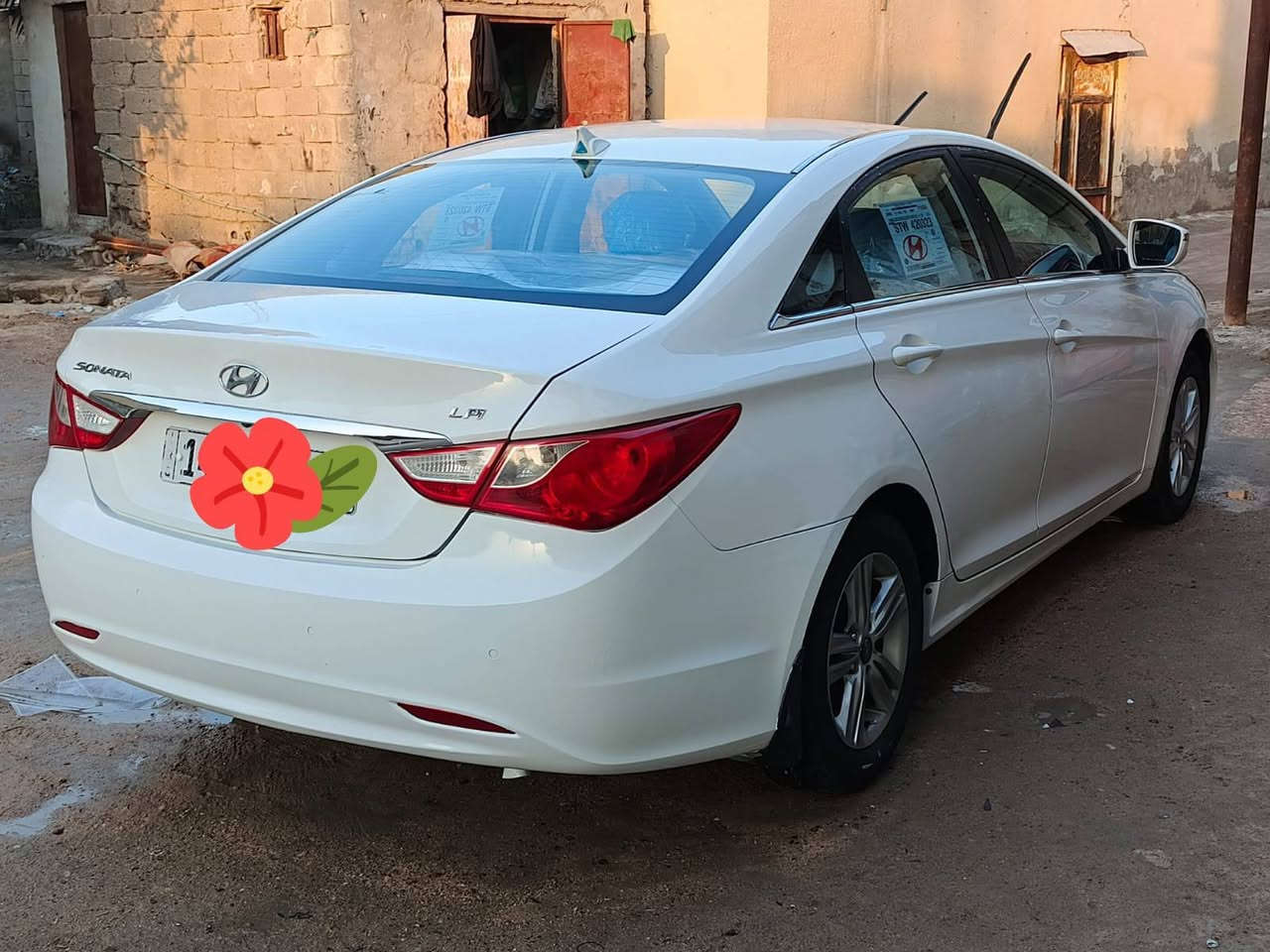 سوناتا ٢٠١٤ رقم دولي بسمي سنويه ٣١ وارد كوري سياره مكفوله من ضربه وتبديل صبغ ماينكفل الكوري سياره جاهزه محرك وكير وحداديه وتبريد وكهربائيات كله شغاله تخم تاير جديد دواخل جديده شاشه كامره تحكم ستيرن حساسات خلفيه الستفسار اتصل على رقم الهاتف *********** سعر ١٣٥ وبيه مجال قليل البصرة, العراق
