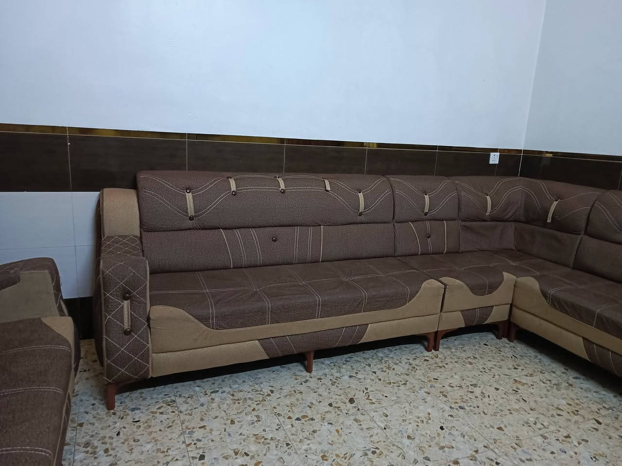 هذا تخم كامل ومستخدم 5 اشهر  حلو وما بي شي وشراي يتصل على هذا رقم ***********
وسعره 500 وبي مجال حك جيه
