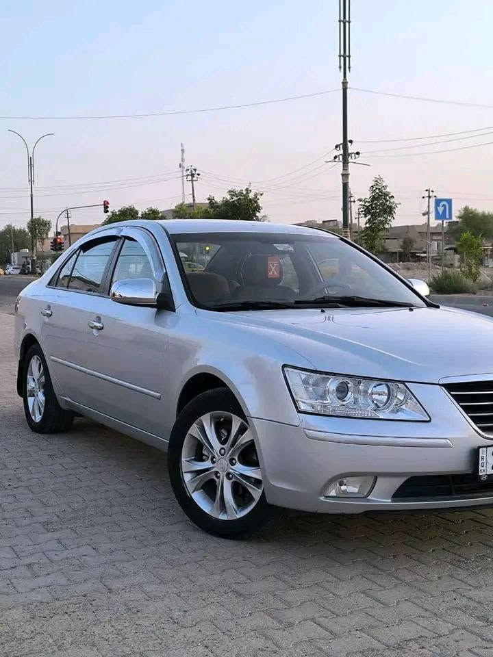 للبيع سوناتا موديل 2010 كوري 
 رقم سليمانية باسمي صدر جديد   دوشمة وكاعيه مقاعد بلادي يجي جلد تحكم ستيرن  كوبون بانزين بيها
بيها منضومة غاز ام60لتر
محرك 20 محرك كير بعده بلادي ماشية 180 كم
 سعرها 117 ورقة وبيها مجال بسيط
للاتصال/ *********** واتس اب متوفر
مكاني كركوك كركوك, العراق
