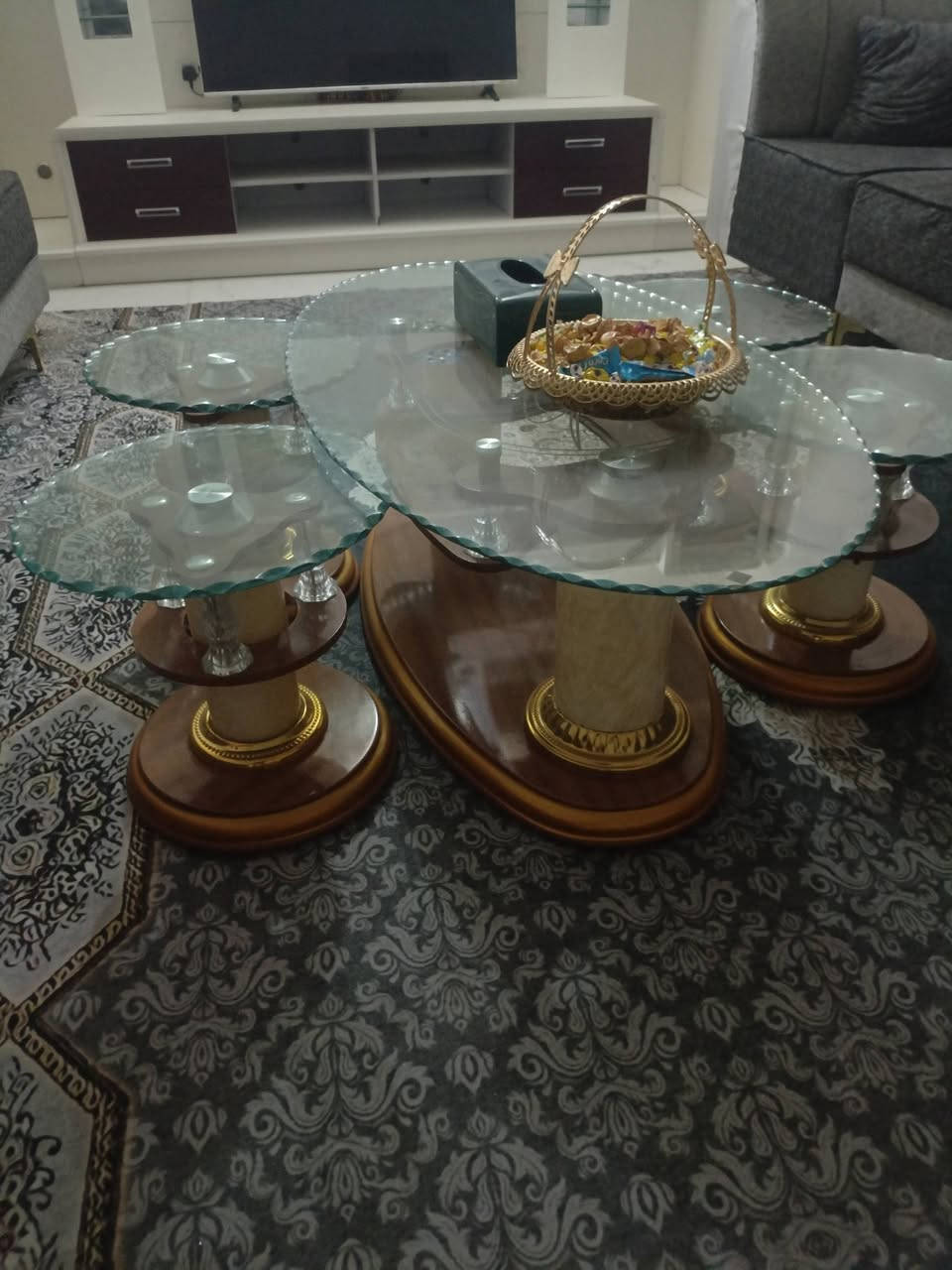 تخم طبلات كويتيات..كلش ثقيل ...***********....
