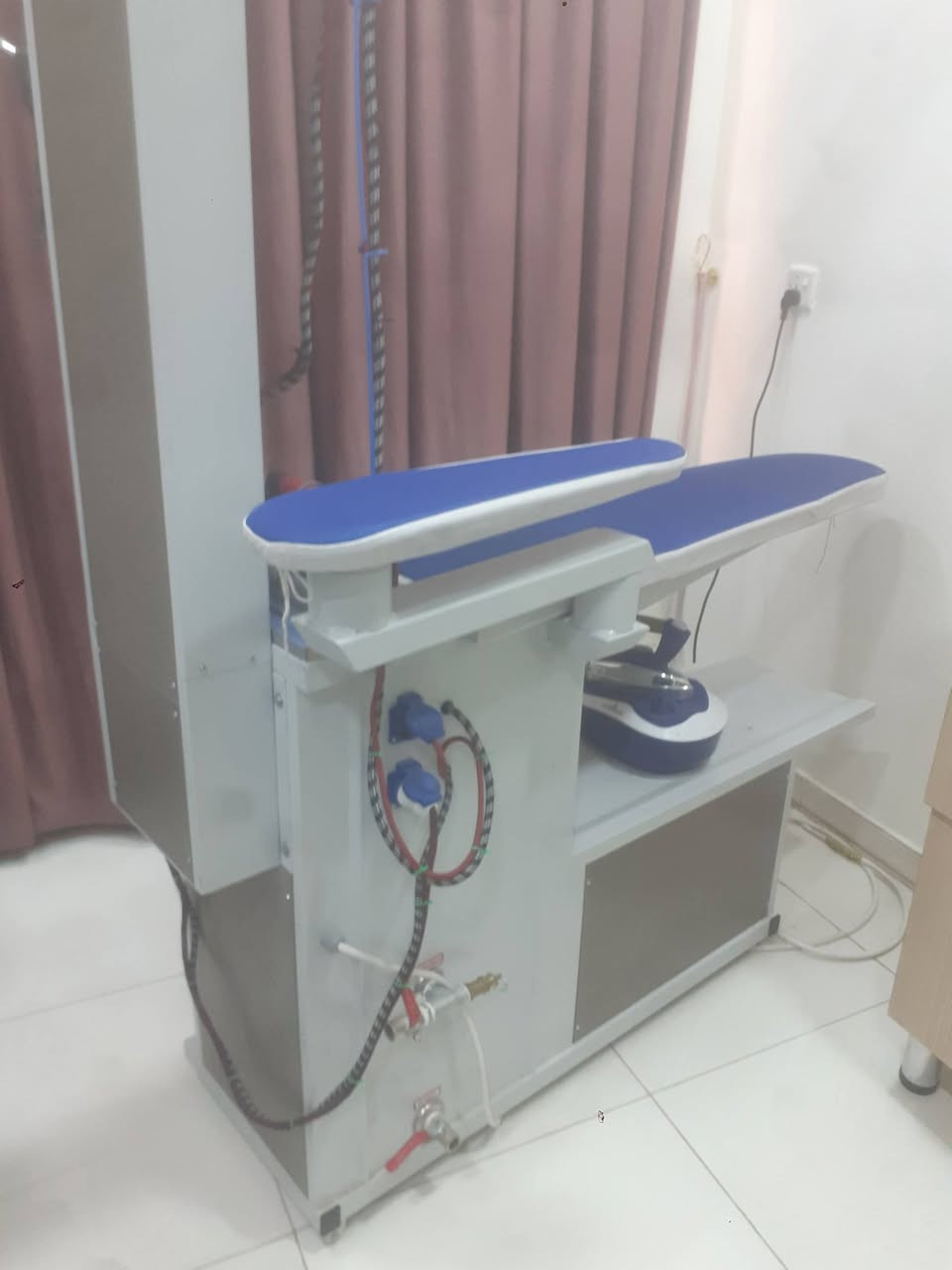 نوفره للبيع مامستعمله شي قليل جدا الشراي يدخل خاص او التواصل مع الرقم ***********
