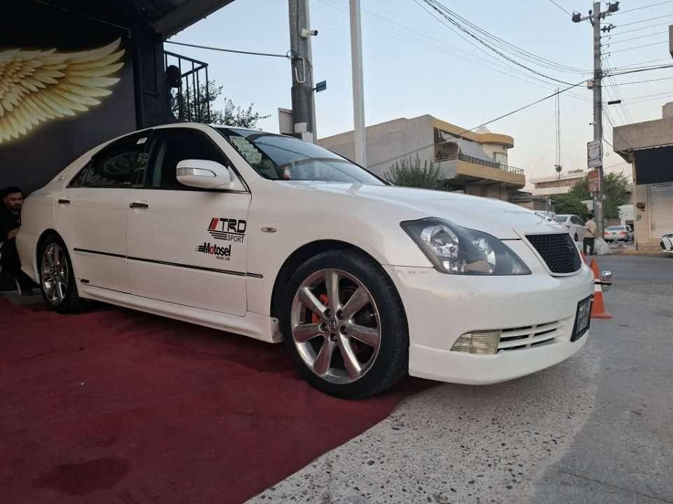 سەرەتا بەناوی خوا شاهینە 182سپۆڕت مووس  نمونە لەجوانی سەیارەکە 3دوگمەی قەپاتە سڵاید جلدە کوشن هیتەر ئاوێنە ئیشارەتە ئیتر سەیارەکە قەپاتە سێ پارچەی ئەوروپای هەیە سەیارەکە بێدوکەڵە کۆدی هەیە موشتەریش نیت سەرمان مەیەشێنە سعری$75 مەجالێکی زۆر کەم *********** شوێن عەربەت
