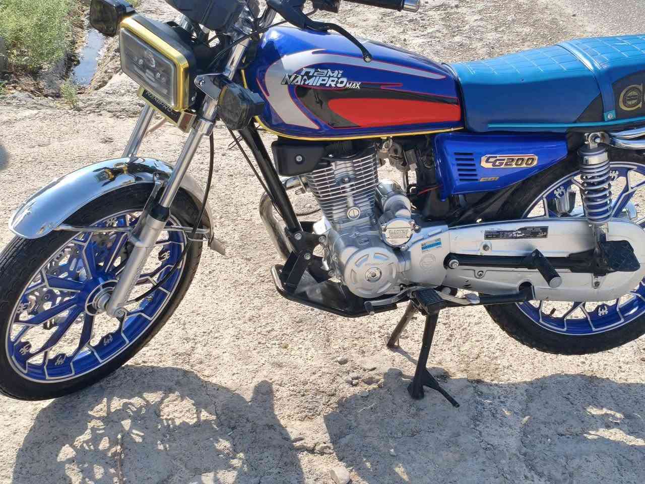 نامه برو ماكس للبيع مكينه 200cc موديل 25  
رقم الهاتف ***********  المكان جلولاء شيخ بابا
