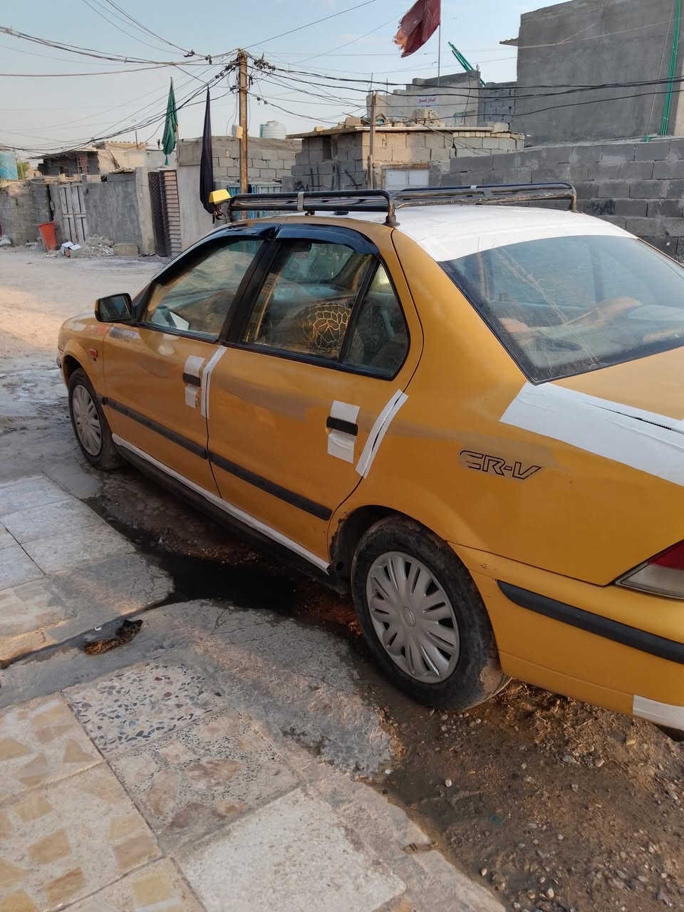 للبيع سمند موديل 10 كشر بي بارد 
وتبقى شوف العين مكينه نعمه مكلف بلنشر مكان السياره العبيدي الكفائات سعر 28 بيها مجال***********
