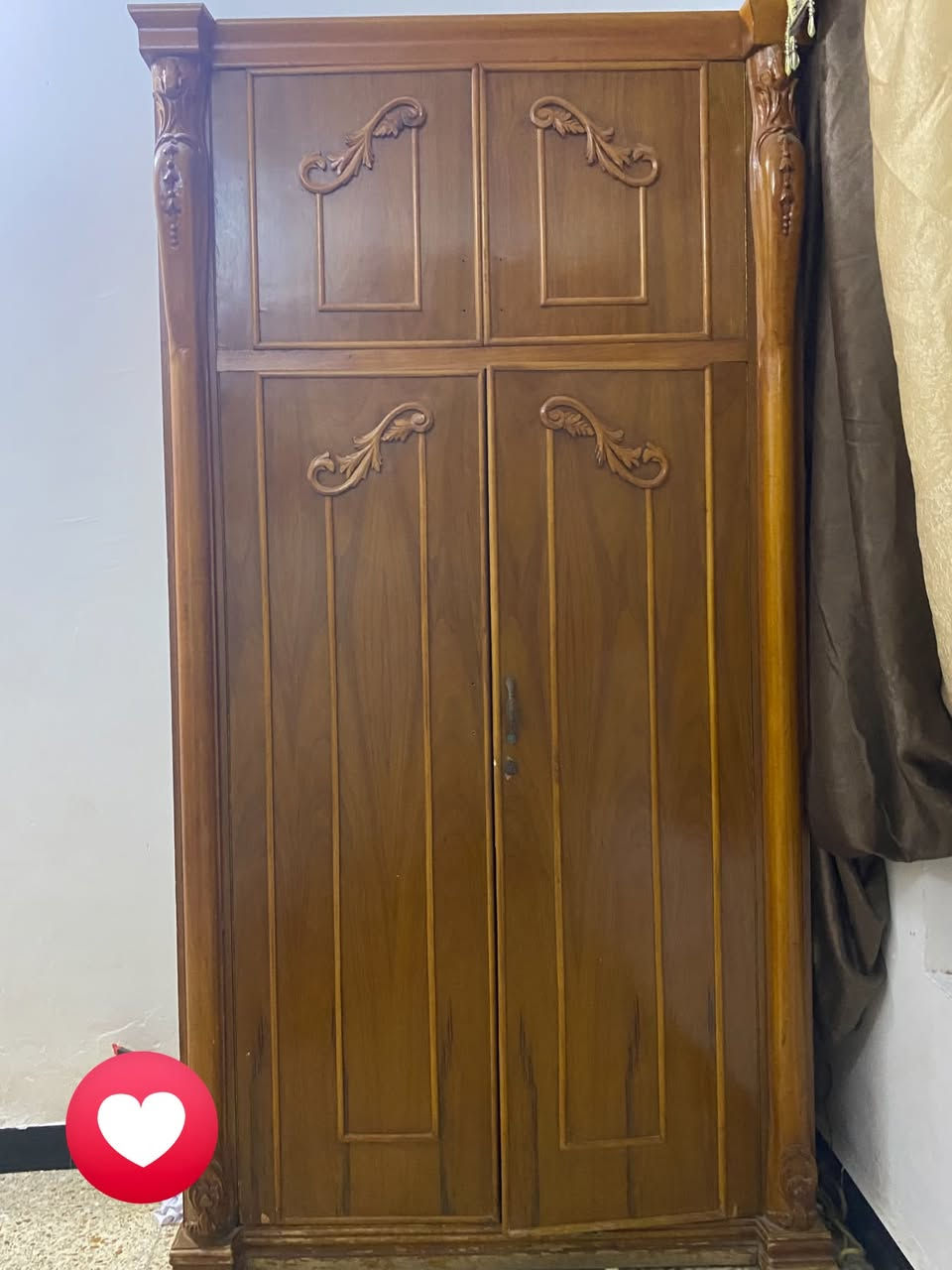 غرفة أخشاب للبيع سعره 1100 للاتصال رقم ***********واتساب

