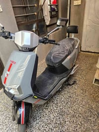 صالها اسبوع جديده السعر 950 وبيها مجال 07751667984