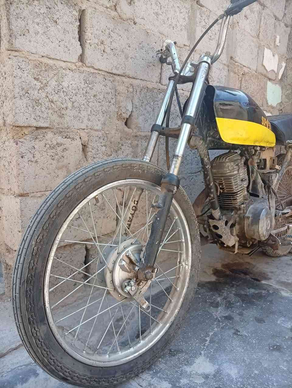 البيع شغله مابيه اي نقص سعره 250وبيه مجال حك جيه مكاني بغداد موجود وتساب فقط
***********
