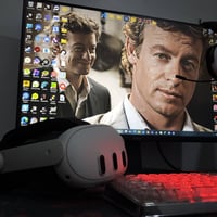 للبيع Meta Quest3 نسخة 512GB اليدات موجودة وشغالة تمام القطعة نظيفة جد...