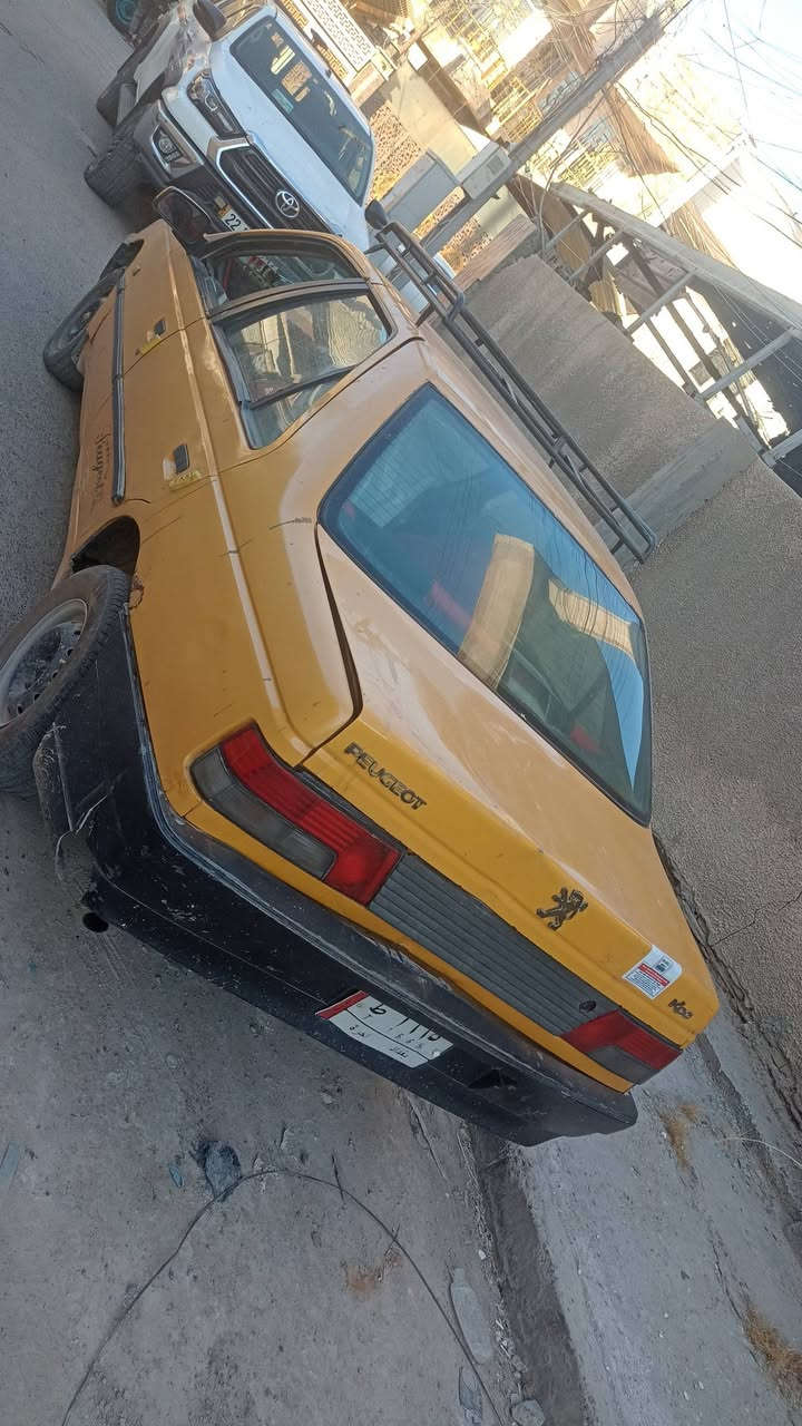 سلام عليكم بيجو رواى
سياره كهرباء كله بلاد 
مسجل شاير 
بكلايتات دبل شاره بور 
كله جاهزه 
رقم بغداد الماني سنوينه نافذه هئيه مصفره 
غرامات وصلين عليه أبو الخمسين حتمال ضاعفن 200 صارن 
نكول سياره مكينه بدايه دخان خفيف واحتمال دهن 
لان مكينه نشطه شك الكاع 
سياره يرادله تنضيف جويتر 
شرط التحويل مباشر 
السعر 15 غراما 200 تنكطع 
سياره والله خير من الله 
مال ناس على باب الله حمل عليه سيبايه تفصال مفصله 
وبلاش فلس ونص 
مكاني بلديات 
***********
.

