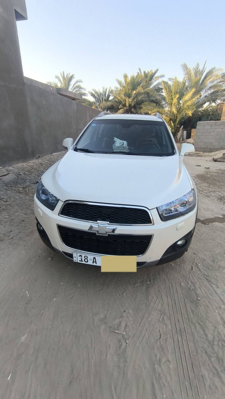 كاتيفيا مديل 11 المرغوب 
 كفاله عامه ما عدا دحجة بسيطه بالخلف محددها بالصوره مكينه اربعة سلندر 2400 كير سته نمر فور ويل 
تخم تاير حدادية جديدة خلفي وامامي تبريد على السويچ سبعة راكب 
شاشة كامرة خلفية 
هزه ما ساقطة مداور ثاني يوم وبأسمي السيارة 
سنوية ل 31 
السعر 110
تصلح مراوس حسب القناعة

***********
