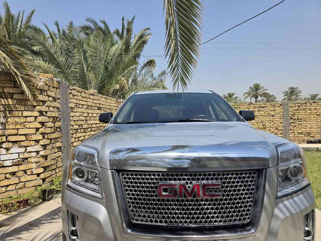 جيمسي تيران للبيع
مستعجل 
السعر 90 ورقة فقط جدا مناسب وبلاش 
السيارة باسمي تحويل ثاني يوم  
رقم بصرة 
السيارة جاهزه من كلشي گير محرك كفالة 
اريعة سلندر 
2400 
وارد كندي 
مكان السيارة 
حلة /   الدبلة 
الشراي يتصل .وبيه خير ويدلل 
***********
