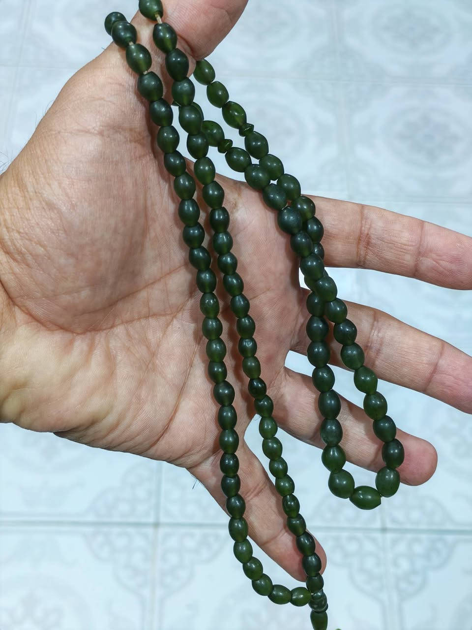 سلام عليكم ورحمة الله سبحة باي زهر قديمة انتيكة نضيفة مكاني بصرة خاص اواتصال ***********
