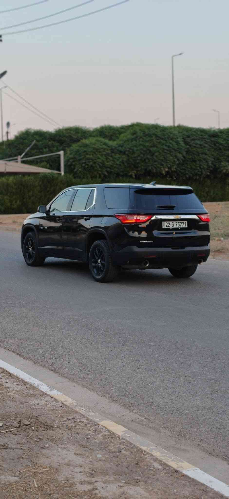 2020 Chevrolet Traverse LS

🟩 السعر  :- 185 ورقة وبيها مجال بسيط 🟩

⚡⚡ السيارة مرقم جاهز   وبدون نواقص⚡

عداد المسافة : 56 الف ميل

حجم المحرك :  3.6L ( 6,سلندر )

ملاحظة السيارة : 3 قطع صبغ حادث جانبي بدون ايرباك بجم كبس مع تعديل بارد بالصندوق 

المواصفات : LS 

نص مواصفات 

‏‎ابواب بصمة
‏‎بصمة تشغيل 
‏‎شاشة دشبول 
كاميرا
كير طرح
كير شفتات ستيرين
بريك بصمة
اوتو هولد : Auto Hold
اوتو ستارات : Auto Stard 
اوتو ستارات : Auto Stop‎
رادار امامي (تحديد مسار)
‏‎رادار جانبي (نقاط عمياء)
‏‎رادار خلفي (التحذير من الاصطدام)
‏‎حساسات امامي
نظام : Eco
‏‎تحكم ستيرين 
كشنات شامو
‏‎كشنات عادي
‏‎تبريد مركزي 
‏‎لايتات ليد وعدسة زينون بيلادي
‏‎بكلايتات LED بيلادي
‏‎ويل كروم

وبعد هواية مواصفات…

‏‎للاستفسار اكثر الاتصال علی هذا الرقم 

واتس اب ☎️***********
***********

‏‎عنوان📍اربيل معرض بوابة عمان أربيل, العراق
