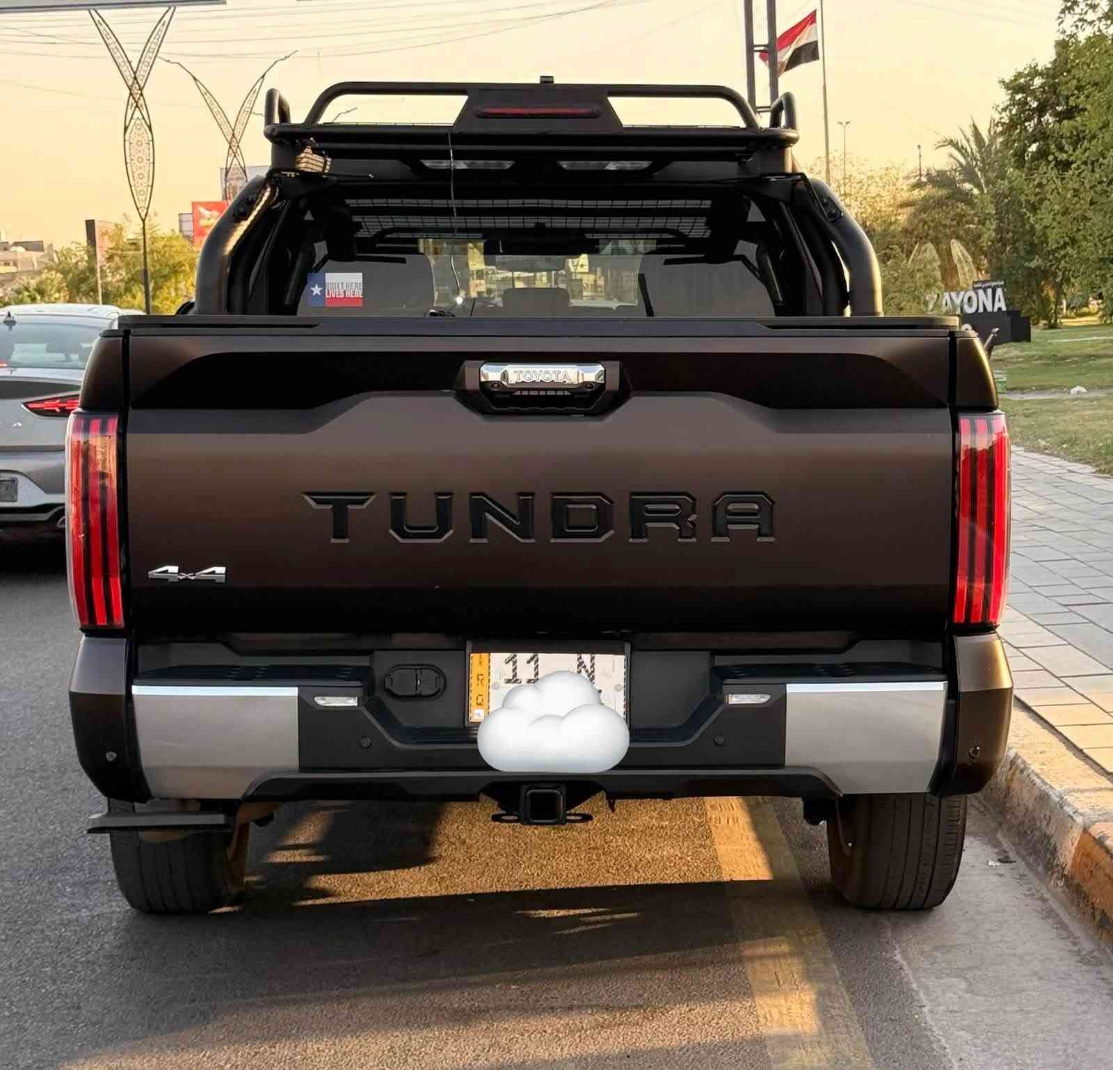 السلام عليكم
تيوتا تندرا 2024 فول مواصفات لمتد السعر 390 ورقه  

رقم بغداد بسمي 

محرك 6سلندرتوين تيربو هايبرد 

وارد أمريكي كلين فقط الجاملغ الأمامي مفتوح و مرجع هوه و الدعاميه 

مغلفه ب 35 ورقه طافي 

السياره جديده كلش 

السونار موجود بلمنشور 

السياره فول الفول 4/4

مكاني بغداد ناحيه الرشيد سريع الدوره يوسفيه الجديد 

رقم ***********
