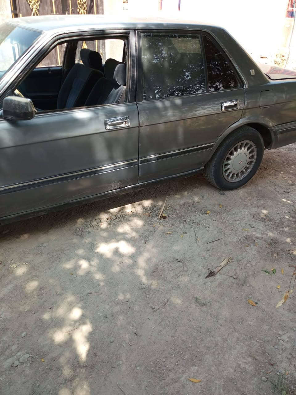 سيدان موديل ١٩٩٠ • حداديه جديده • مكينة بيها بخار