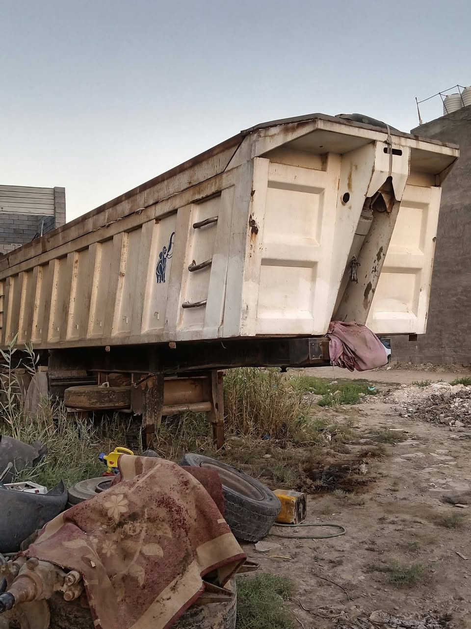 عربانه ماموت ذرعه ٣٢ جاهزه للشغل تخم تاير سعر ١٢٠
مكلف بل نشر   ***********
