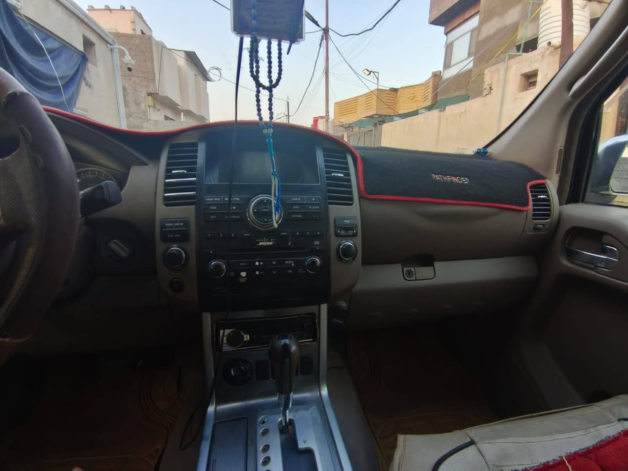 نيسان باثفايندر 2009 رقم بغداد باسمي تحويل مباشر 
السياره مصبوغه حزام اثر شخوط وجراد بدون ضربه محرك گايم تبريد ثلاث قطع شغال كهربائيات شغاله لايت زنون 
السياره فول مواصفات 
تنته و DVD بالسقف 
كشنات جلد 
تحكم ستيرن جهتين
دشبول ارمادا 
تخم تاير 
وبيها هواي مواصفات 
السعر 70 وبيها مجال للطيبين 
الأتصال:***********
