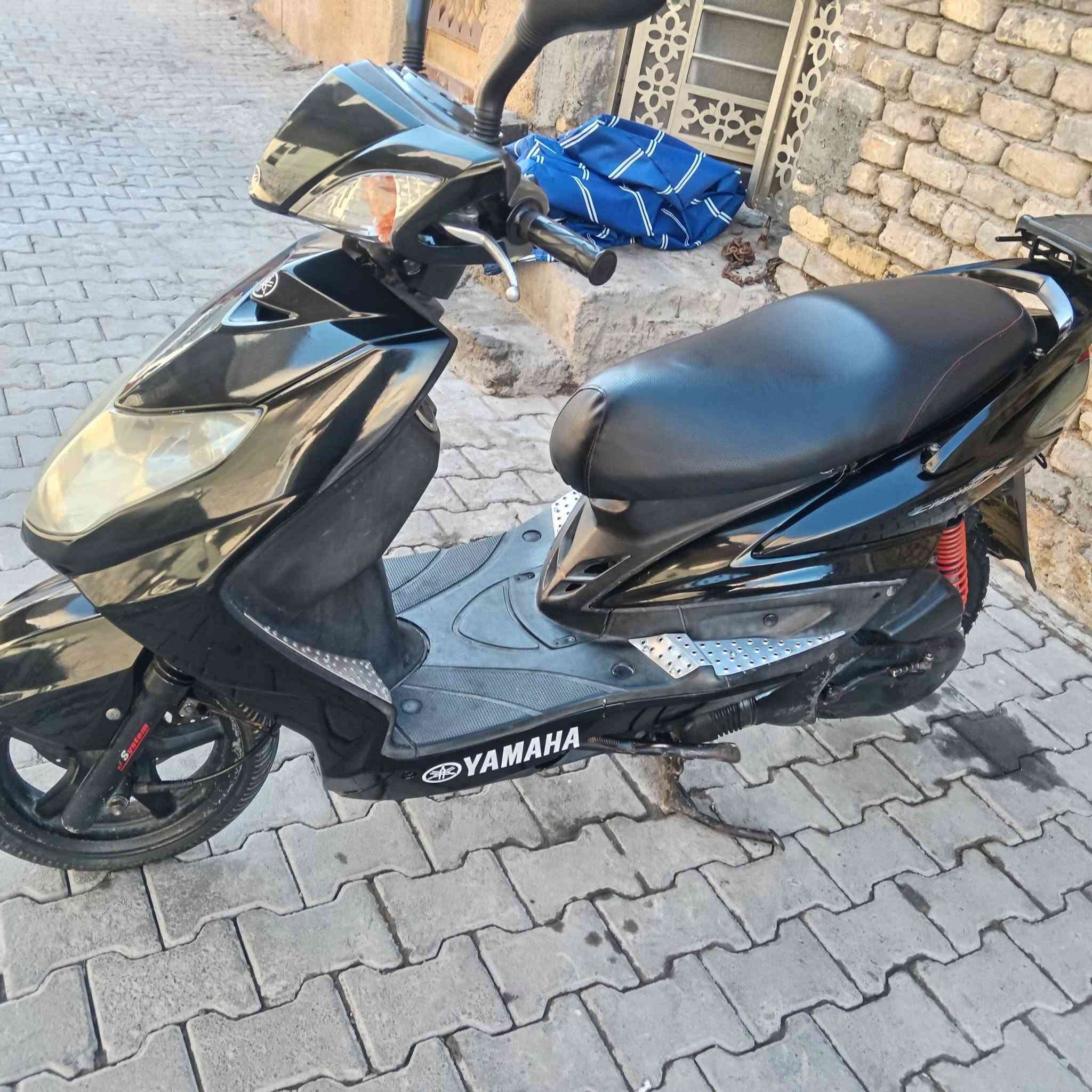 سلام وعليكم سكنس فحل للبيع دراجه مكفوله من كلشي أخت الرمبه العنوان بغداد الشعله سعر 800بيها مجال ***********
