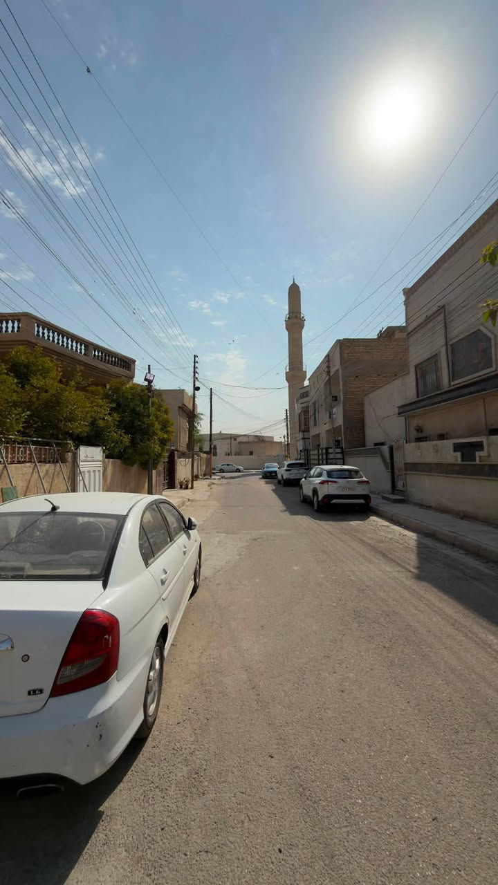 السلام عليكم 
قطعه ارض للبيع في حي الجهاد منطقه الرفاق الاولى
مساحه ٥٠ متر واجهه٥ ونزال ١٠ بصف الركن 
خلف شارع المركز وخلف الألعاب 
للاستفساراتصل على الرقم التالي 
*********** 
عباس للعقار 
يوجد خدمه واتساب للرد السريع ❤️
