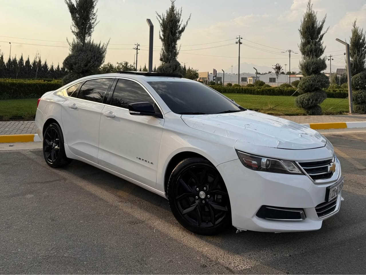 ﷽
📲***********📲

‎‏   ⚔️✅➖CHEVROLET IMPALA ( LT1)  2015➖✅⚔️

‎جدا اعتذر من الي اتصل وراسلني  مجاوبت لان كان  موبايل بي خلل وحاظر لاي اتصال وبل خدمه. الغزال  🦌  
‎شوفرليت امبالا  موديل 2015 محرك ستة سلندر وارد خليجي وكالة شركة المنصور✅ 

‎ ملاحظه/:- ⛔️
‎السياره استخدامي الشخصي شرط كير محرك برغي ممفتوح عل وضع الشركة وشرط لاكلوب مكينه مشتغل لا مسج صيانه كله عل ايدي السياره وجدا وجدا معتني بيه دهن فلتر بوليش نظافه فول ١٠٠/١٠٠ .

‎تواجد السياره / السليمانيه🔴 
‎الموديل /:- 2015 🔵
‎المسافه المقطوعه /:-  127 الف كيلو حقيقي 🚥🚦
‎حجم المحرك /:- 6 سلندر ✈️

‎المواصفات /:-🧏🏻‍♂️
(LT1)
‎بانوراما / فتحة  
‎قبل كلشي اي صوت تسمعه بل سياره انزلك ورقه من السعر . 
‎كشنات جلد 
‎كامره خلفيه  
‎تشغيل عن بعد شغال السياره
‎سايد بريك كهرباء 
‎كشنات امامي كهربائي 
‎قاصه متحركة
‎كشنات تدفئة 
‎صندوق بصمه 
‎لايتات زينون منضومه جديده 
‎شاشه وسطيه لمس  
‎اضواء ترحيب عند فتح السياره 
‎سستم سماعات بوز شركة 
‎تحكمات ستيرن كامله
‎كروز سرعه 
‎كير اوتو وكير عادي 
‎مرايات جانبي كهرباء 
‎شرط التحويل والغرامات 

‎الحادث /:- سياره .🚦
بيها ثلاث مكانات صبغ كلش صغير بدون دواخل بدون ايبارك فقط رش 
‎السعر  جدا مناسب /:-  💰112 💰ورقه وحگ جيتك وماكو هيج سعر  بكل معارض العراق . 

‎شرط التحويل والغرامات
‎سيارة بسمي وكالة تحويل حاضر  .

‎التواصل فقط  عل رقم الموبايل لجاد بل شراء رجاءا رجاءا /:
***********📱 السليمانية, العراق
