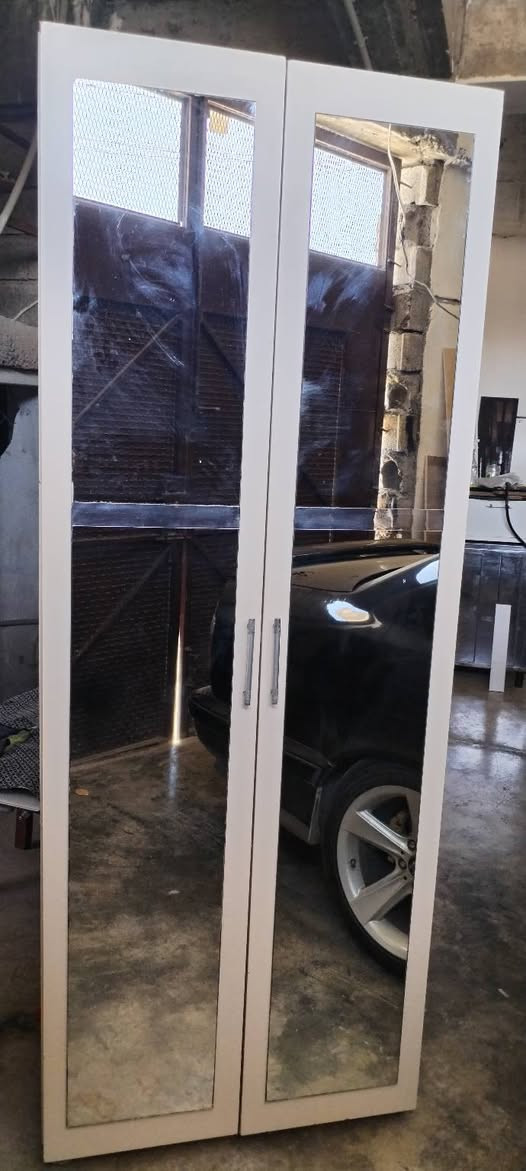 ئەمتاکە قیاسی پانی 80 بەرزی 210تازە دروستکراوا
لەوادی بەکارهاتوو نرخی کۆتای 85هەزار کۆتانرخە
.حاجیاوا. ***********
