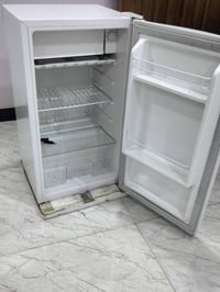 ثلاجه • جديدة • ما مستعملة