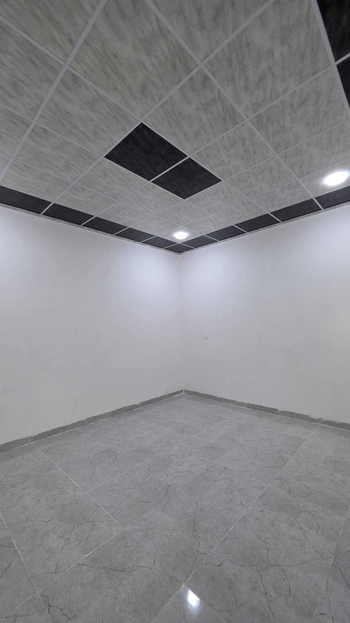 🔥 للبيع🔥للبيع🔥
🏠دارين طابقين
📍 الموقع: حي السماح الثانية – شارع ١٥
📐 المساحة: 100 م² واجهة 5م²  | 
🔹 يتكون طابقين
ط1.مطبخ ،استقبال ،هول، غرفة نوم، صحيات
ط2.غرفتين نوم ،هول ،صحيات ،بيتونة
📲 واتساب مباشر (مراسلة/اتصال):
👉 https://wa.me/9647731012644
📞 اتصال مباشر:
📞 tel:***********
📞 tel:***********
مكتب عمار الهزاع لتجارة العقارات والبناء
