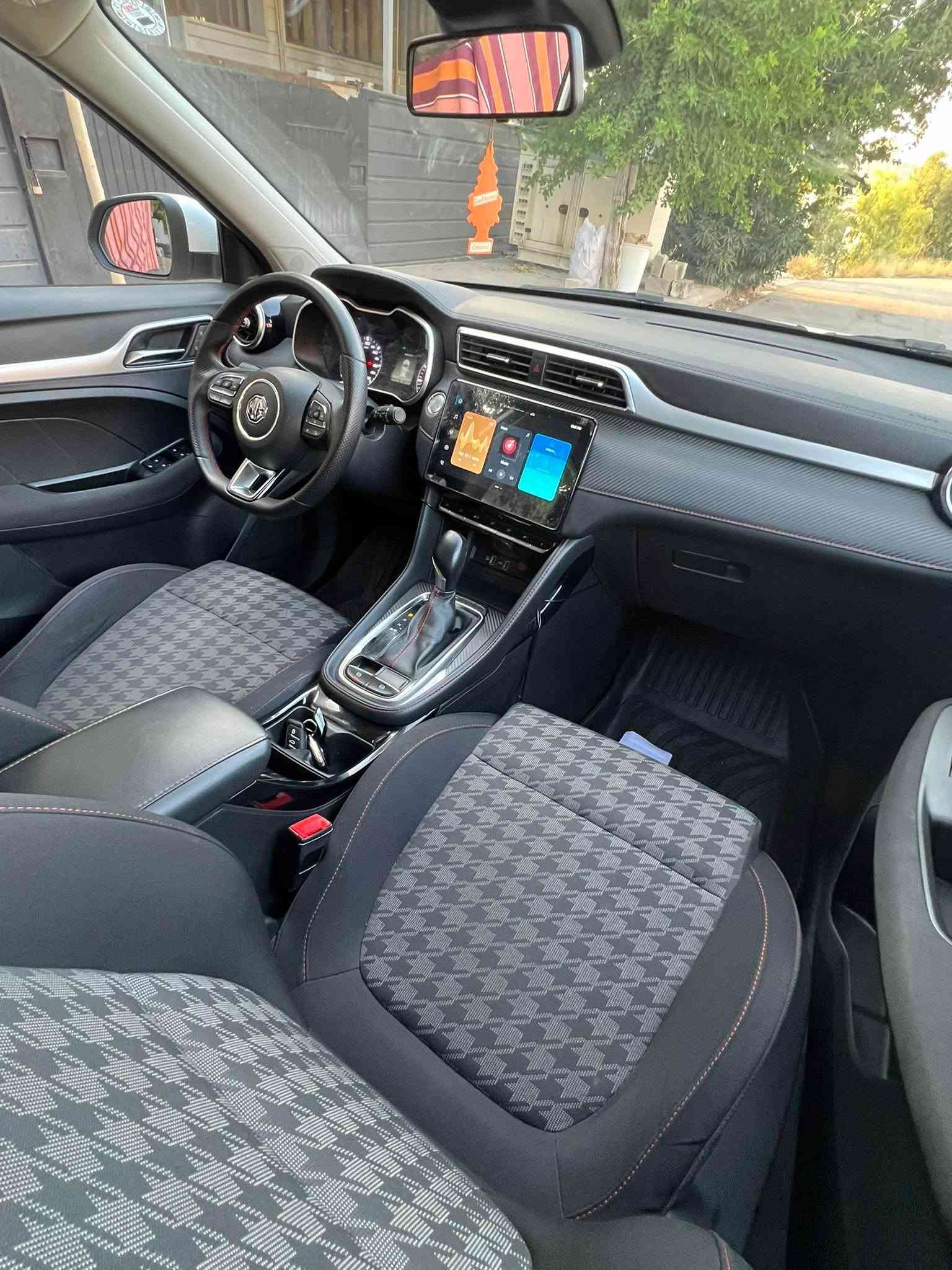 Mg zs 2025 
20 km  
هیچی پێوە نیە 
***********
