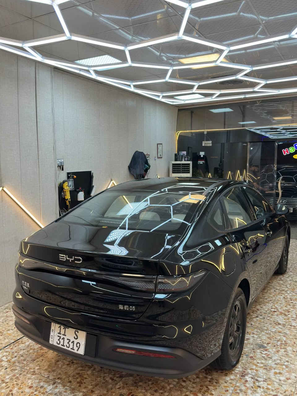 بي واي دي سيل فايف 2025

داخل ابيض بصمه شاشه سياره جديده بعدها على وضع زيرو 

ماشيه 10000الف

عنوان سياره البياع معرض الماسه

السعر 21800

‏***********
