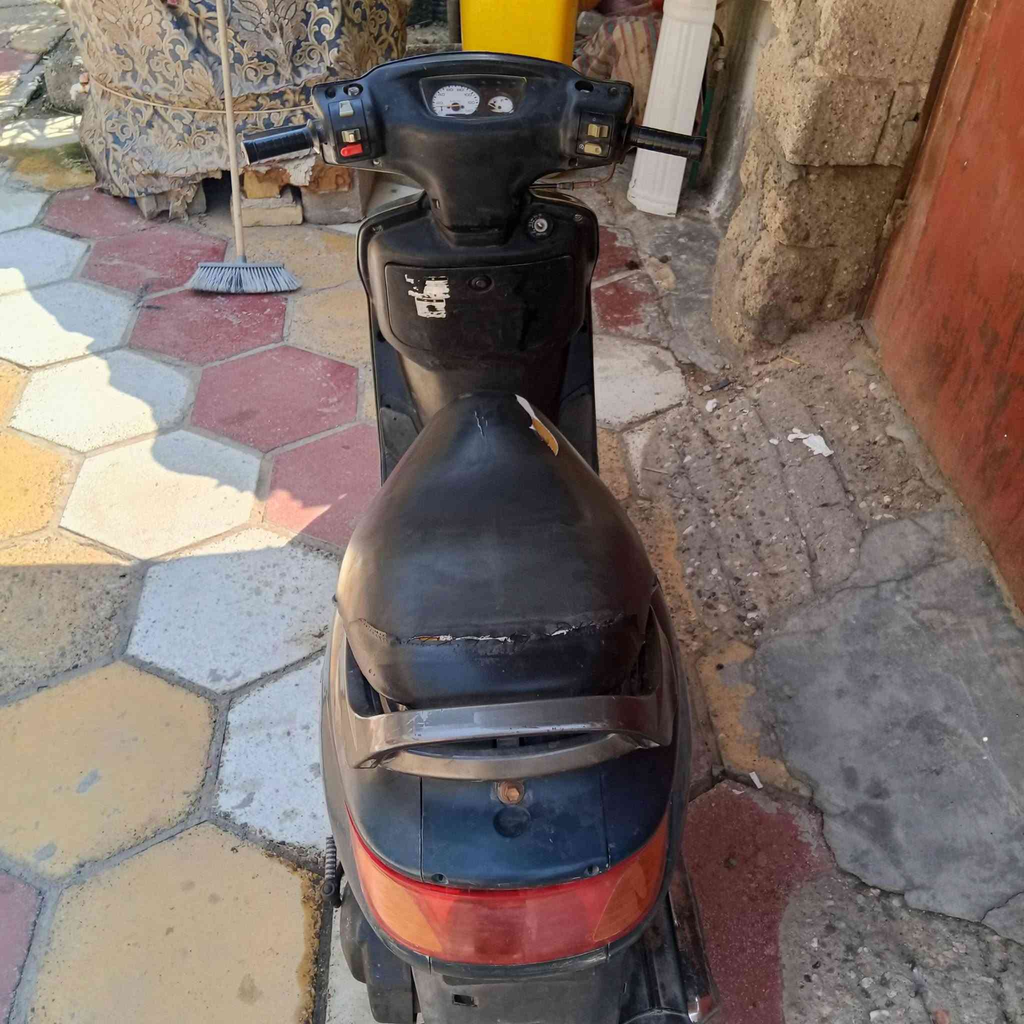 دراجة فراشة للبيع مكينة مفتوحة شغالة سلف وهندر كهربائيات كاملة لايت اشاير عينة شغالة السعر 300 ..
مكاني أبو الخصيب..***********
