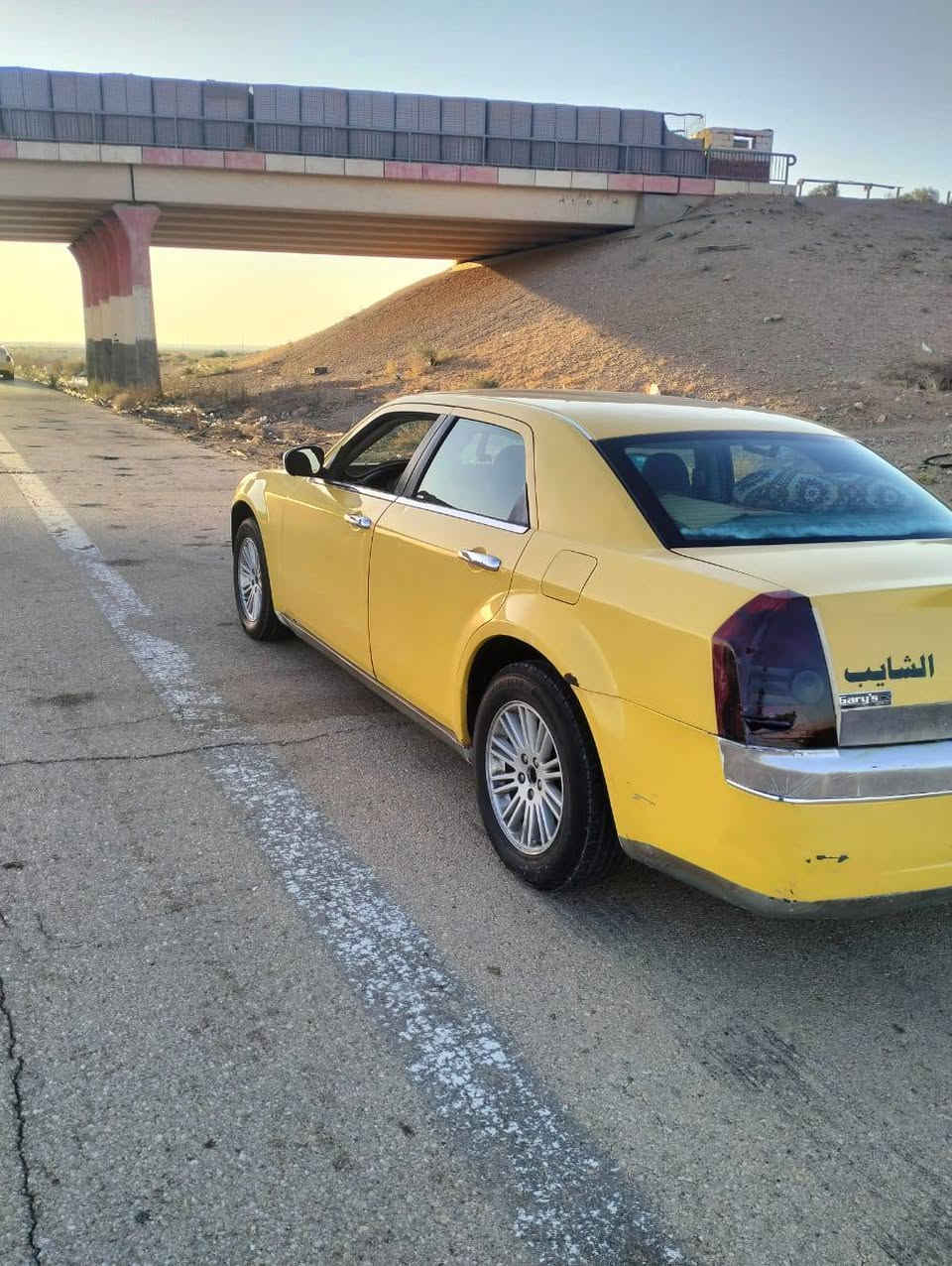 مساء الخير أوباما 2007اصل بدون ضربه وتبديل رقم صدامي بصره خطه عماره بغداد السياره عوزه حداديه تبريد شغال أربع جوكات ملاحضه السياره مطلوبه مليون ونص على المشتري سعر السياره 50وبيه مجال رقم ***********
