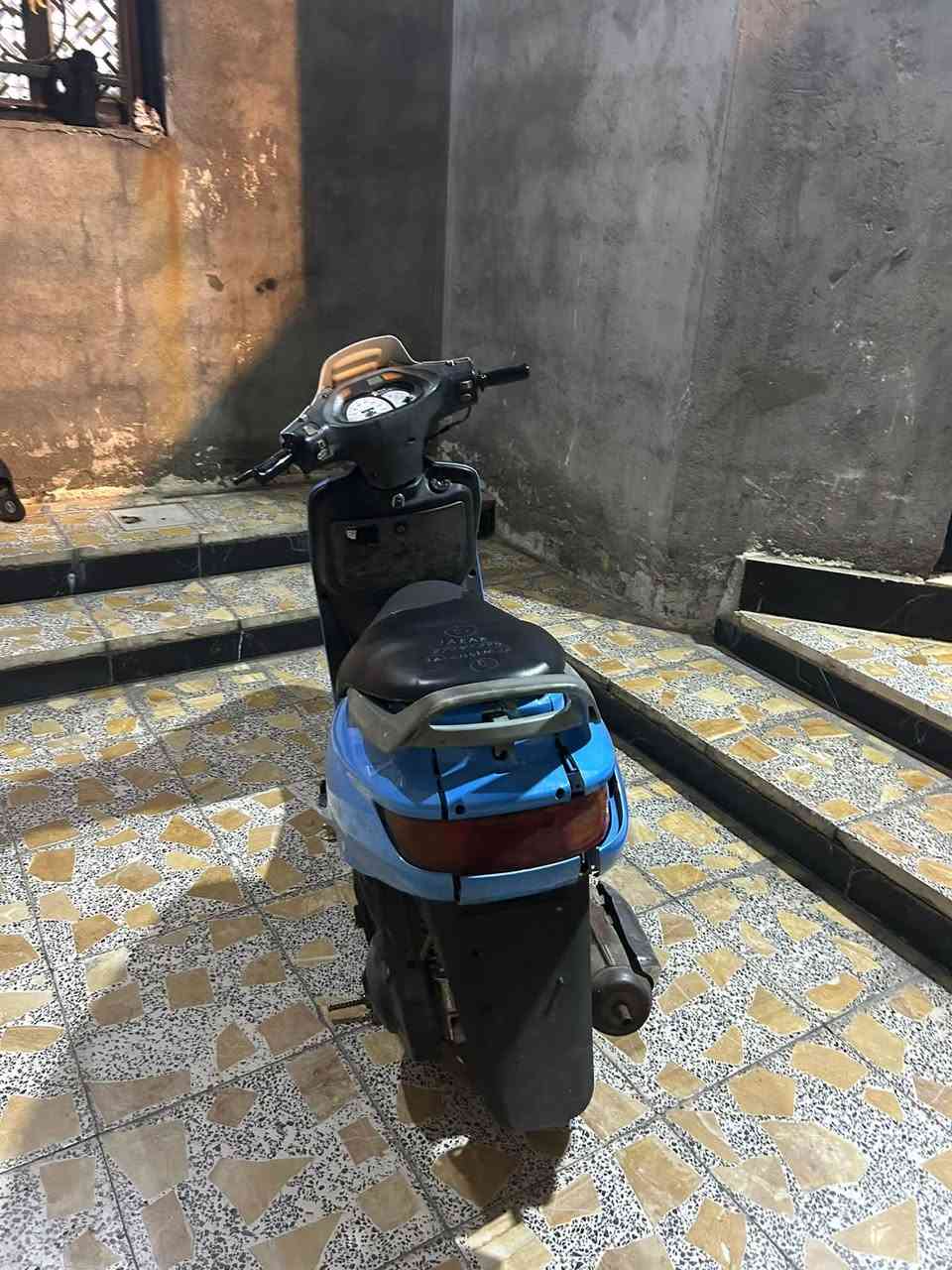 سلام عليكم دراجه فراشه للبيع سعر 350رقم ***********
