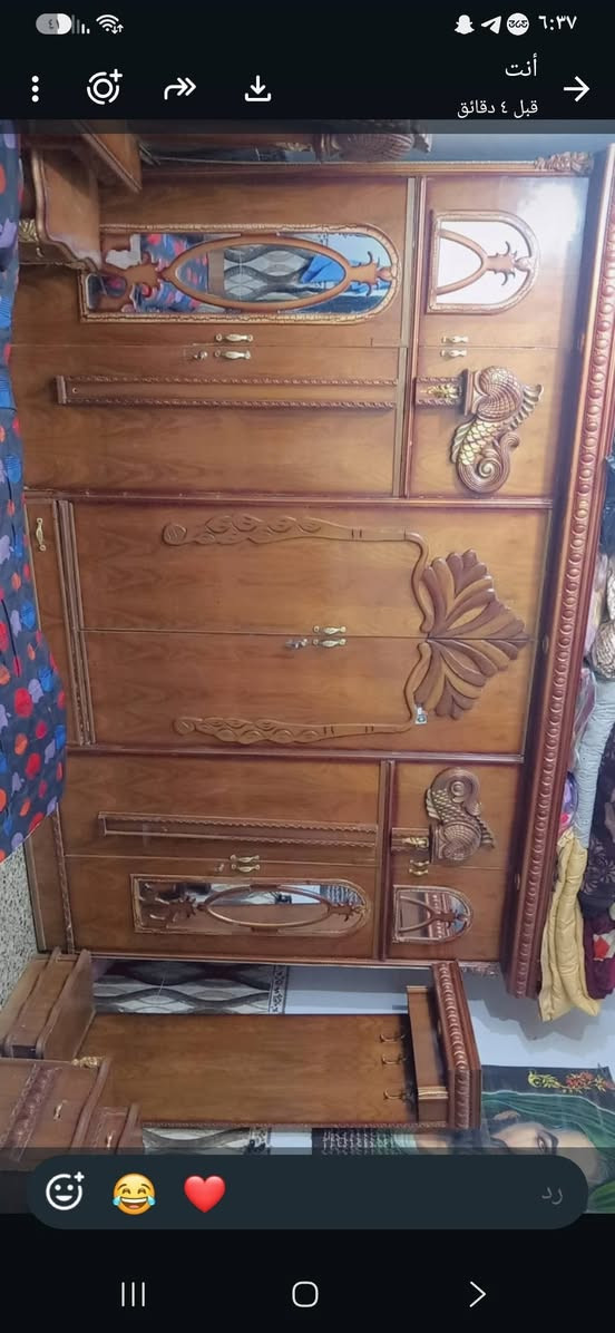 سلام عليكم غرفه صاج ٦ باب للبيع بس مابيه تخت مكسور كنتور تركي هم ويه غرفه سعر ٢٥٠ مكاني زعفرانيه بدايت شارع معهد ***********
