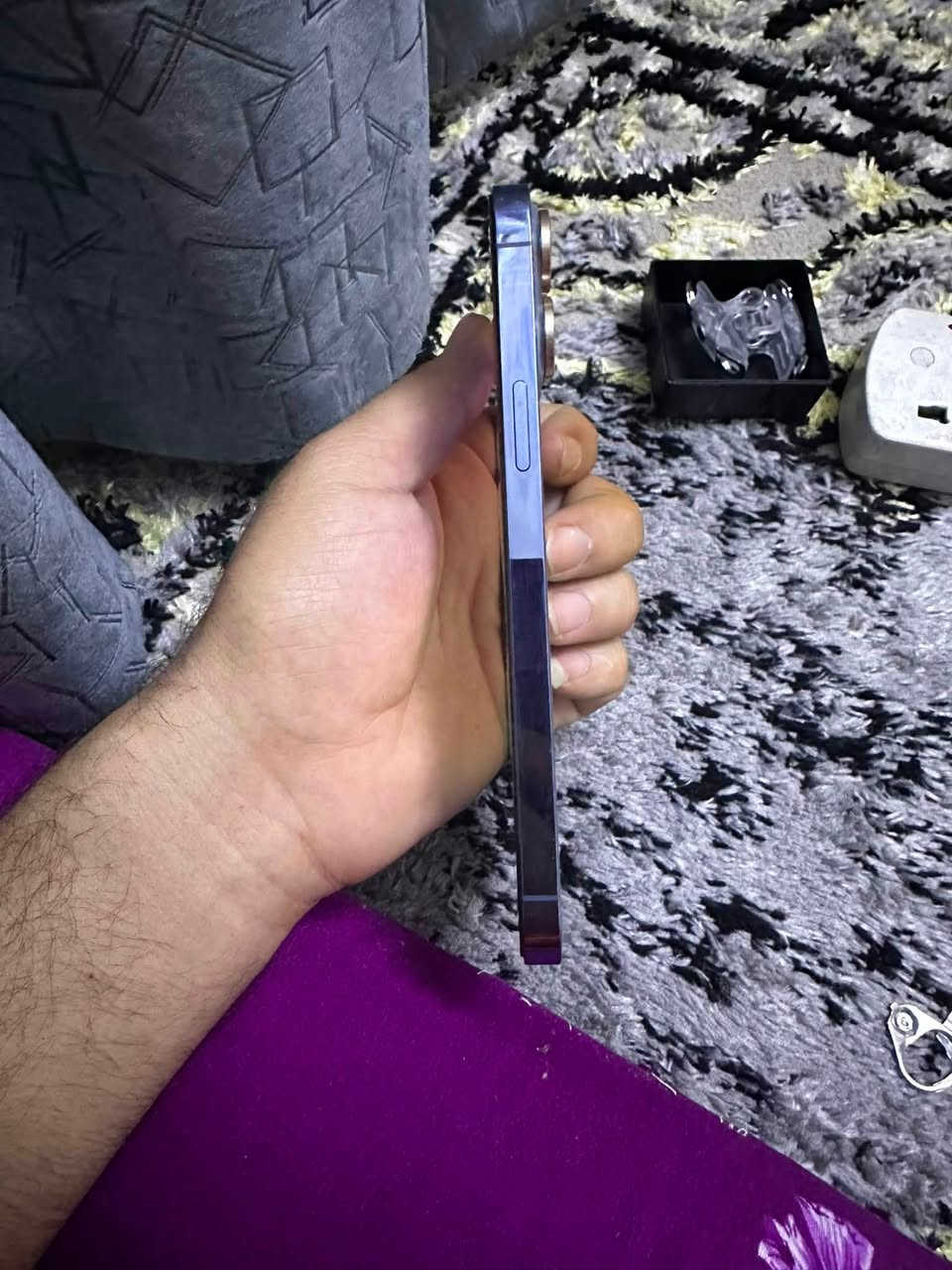 13 برو ماكس ذاكره 256 بطاريه 78 جهاز ما مبدل بي ولا قطعه بي بس هاي نقطه بلشاشه للبيع سعر 600 وبي مجال مكاني بغداد زعفرانيه متواجد وتساب ‭***********‬
