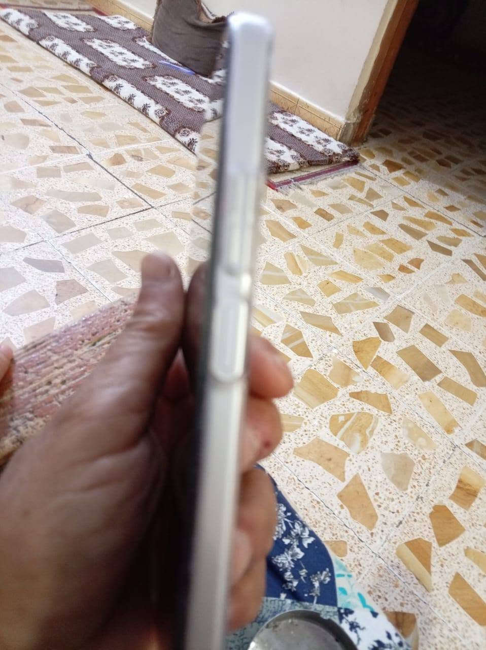 انفنج سمارت 10 ذاكرته 128 للبيع باكيتا واغراضه كامله نظيف حي النظيفه ورقم الهاتف ***********
سعر180
