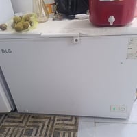 ثلاجة • للبيع